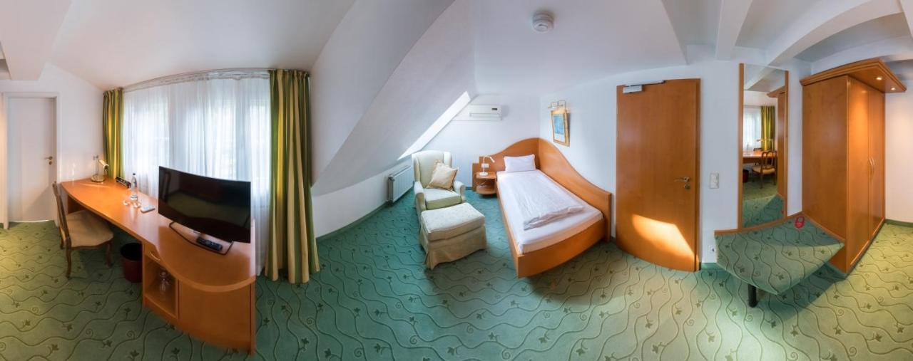 Hotel Villa Im Park Dusseldorf Bilik gambar